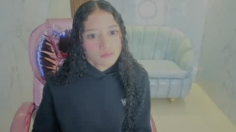 karol1_s online show from 05/28/26, 03:04