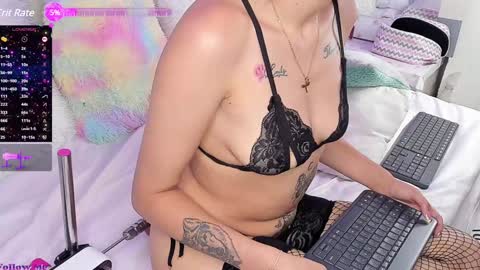 Karol online show from 01/02/25, 06:01