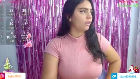 Snapshot of karol_09 chatting on 12/06/24, 03:19 karol 09 online show from 12/06/24, 03:19