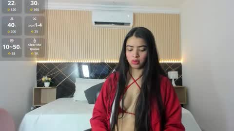 Snapshot of karol_cortes chatting on 10/14/25, 01:01 karol_cortes online show from 10/14/25, 01:01