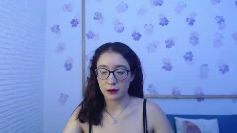 Snapshot of karol_prescot chatting on 05/16/26, 02:05 Karol online show from 05/16/26, 02:05
