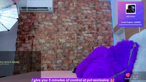 Snapshot of karol_scott1 chatting on 04/28/26, 02:27 KAROL SCOTT online show from 04/28/26, 02:27