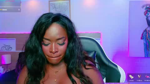 Snapshot of karol_scott1 chatting on 05/19/26, 10:05 KAROL SCOTT online show from 05/19/26, 10:05