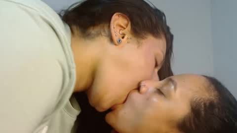 hot girls online show from 10/05/25, 01:04