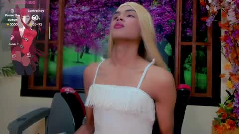 karol Vanessa   online show from 04/18/26, 11:14