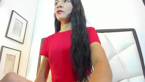 Snapshot of karol_wilde chatting on 06/27/26, 11:54 K A R O L online show from 06/27/26, 11:54