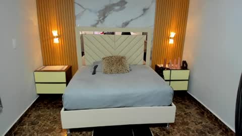 Karol and Luna online show from 03/31/26, 07:58