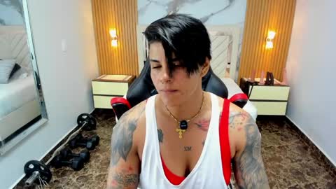Snapshot of karolandluna chatting on 05/13/26, 07:55 Karol and Luna online show from 05/13/26, 07:55