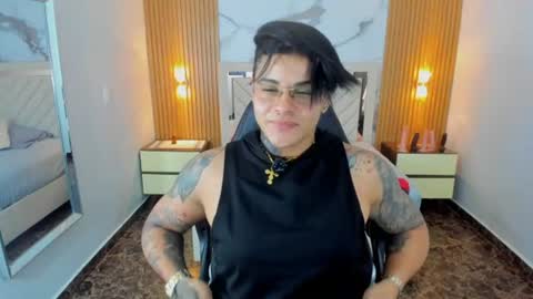 Snapshot of karolandluna chatting on 06/11/26, 08:18 Karol and Luna online show from 06/11/26, 08:18