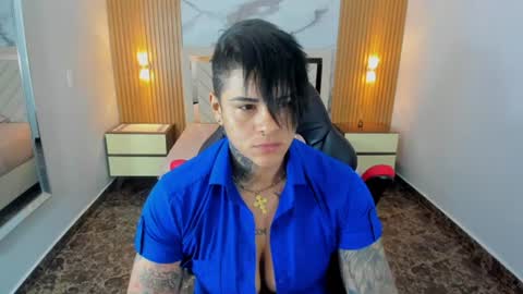 Snapshot of karolandluna chatting on 07/04/26, 12:00 Karol and Luna online show from 07/04/26, 12:00