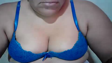 karolbb online show from 12/21/24, 01:10