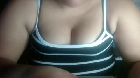 karolbb online show from 10/06/25, 11:40