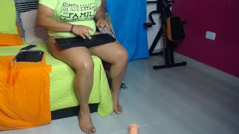 karol online show from 02/09/25, 04:14