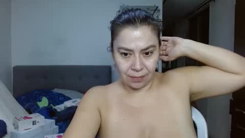 karol online show from 11/30/25, 03:43