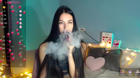 Kira online show from 10/28/25, 02:04