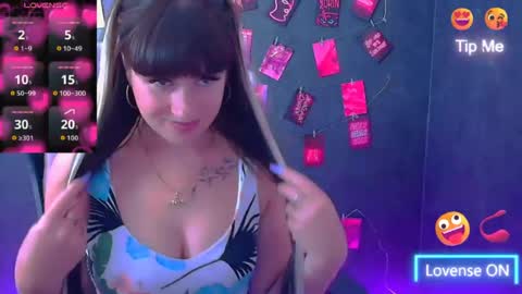 Caroline online show from 06/20/26, 06:05