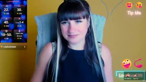 Caroline online show from 06/21/26, 05:21