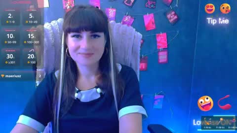 Caroline online show from 07/20/26, 10:39