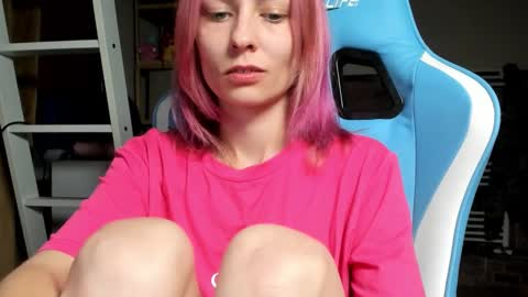 karoline121 online show from 10/23/25, 08:29