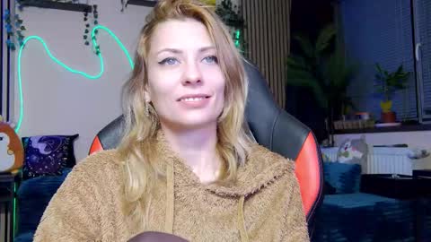 karoline121 online show from 02/25/26, 09:35