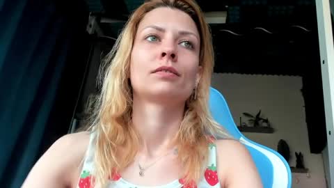 karoline121 online show from 03/27/26, 08:26