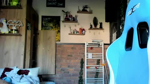 karoline121 online show from 04/09/26, 06:19