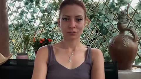 Snapshot of karoline121 chatting on 06/19/26, 04:22 karoline121 online show from 06/19/26, 04:22