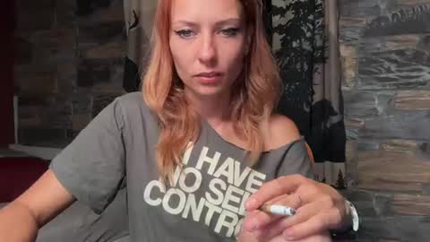Snapshot of karoline121 chatting on 07/17/26, 07:52 karoline121 online show from 07/17/26, 07:52