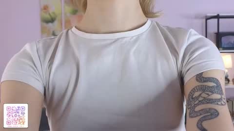 Karoline online show from 03/11/26, 10:05