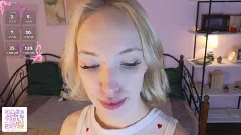 Snapshot of karoline__whitee chatting on 03/28/26, 10:09 Karoline online show from 03/28/26, 10:09