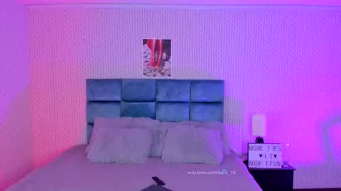 Karoline  online show from 11/24/25, 07:57