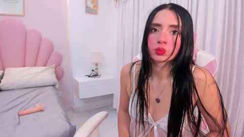 Karolina online show from 01/11/26, 12:10