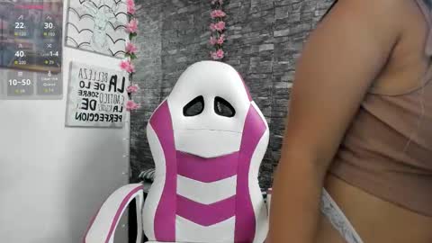 KAROLL online show from 11/07/25, 01:00