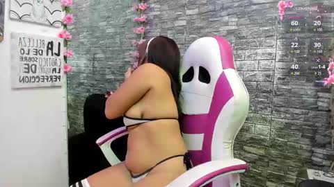 KAROLL online show from 11/22/25, 12:26