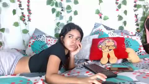 Snapshot of karolsweetvagi chatting on 07/25/26, 07:44 karol online show from 07/25/26, 07:44