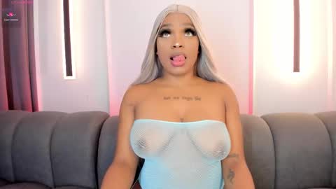 Karol online show from 12/18/25, 04:18