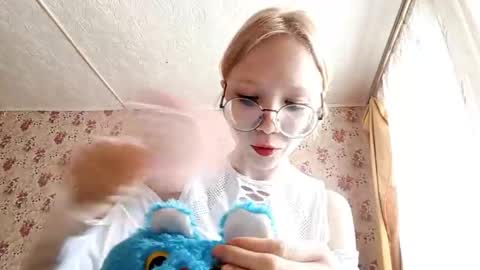 Sara online show from 03/04/26, 07:03