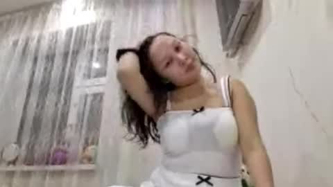 Snapshot of karonhatmaker chatting on 03/03/26, 03:40 Milana online show from 03/03/26, 03:40