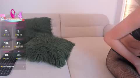 Greta Brown online show from 11/28/25, 07:27