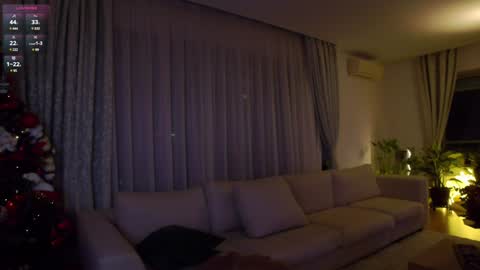 Snapshot of karrin chatting on 12/08/24, 08:15 K online show from 12/08/24, 08:15