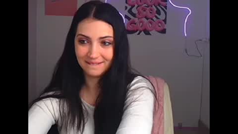 Snapshot of karyna_joy chatting on 03/21/26, 06:40 Karyna online show from 03/21/26, 06:40