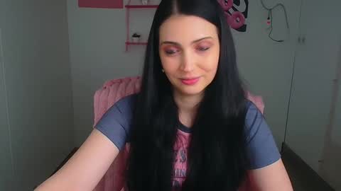 Snapshot of karyna_joy chatting on 04/21/26, 11:27 Karyna online show from 04/21/26, 11:27