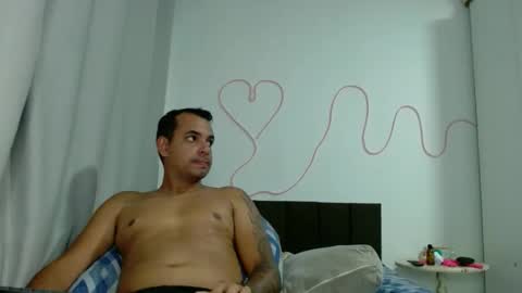 Tamires e Maicon online show from 01/16/26, 07:07