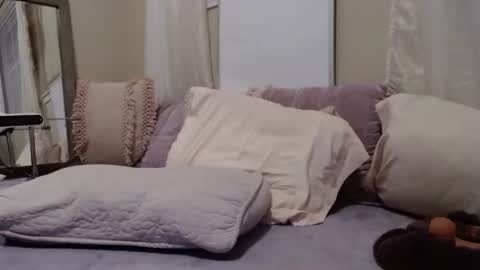 kashmoniy online show from 03/12/25, 01:58