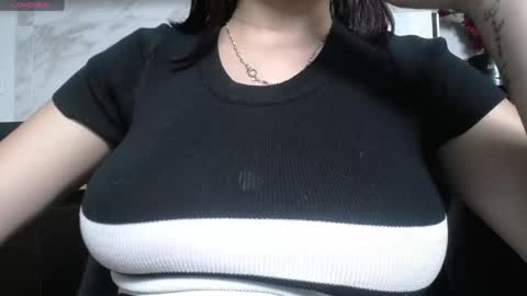 Snapshot of kashvi_ chatting on 06/05/26, 07:30 kasvhi online show from 06/05/26, 07:30