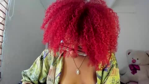 Snapshot of kasielopez chatting on 02/02/25, 08:30 Kasie lopez online show from 02/02/25, 08:30