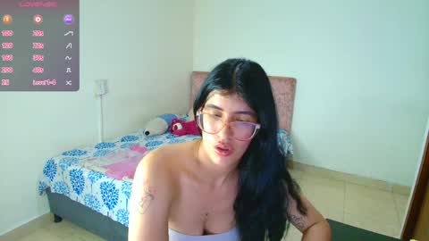 Kassandra online show from 03/29/26, 12:32