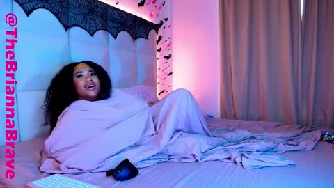 BriannaBrave online show from 10/19/25, 02:50