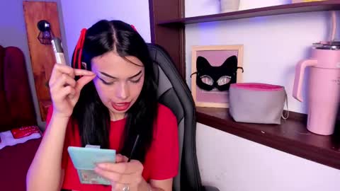 Snapshot of kat_blake chatting on 03/12/25, 06:29 kat_blake online show from 03/12/25, 06:29