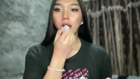 Majesty online show from 02/02/25, 02:45